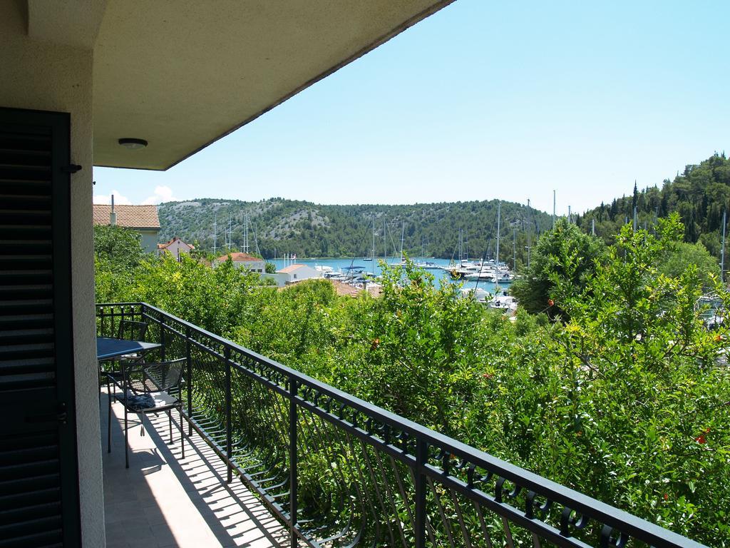 Apartments & Rooms Formenti Скрадин Номер фото